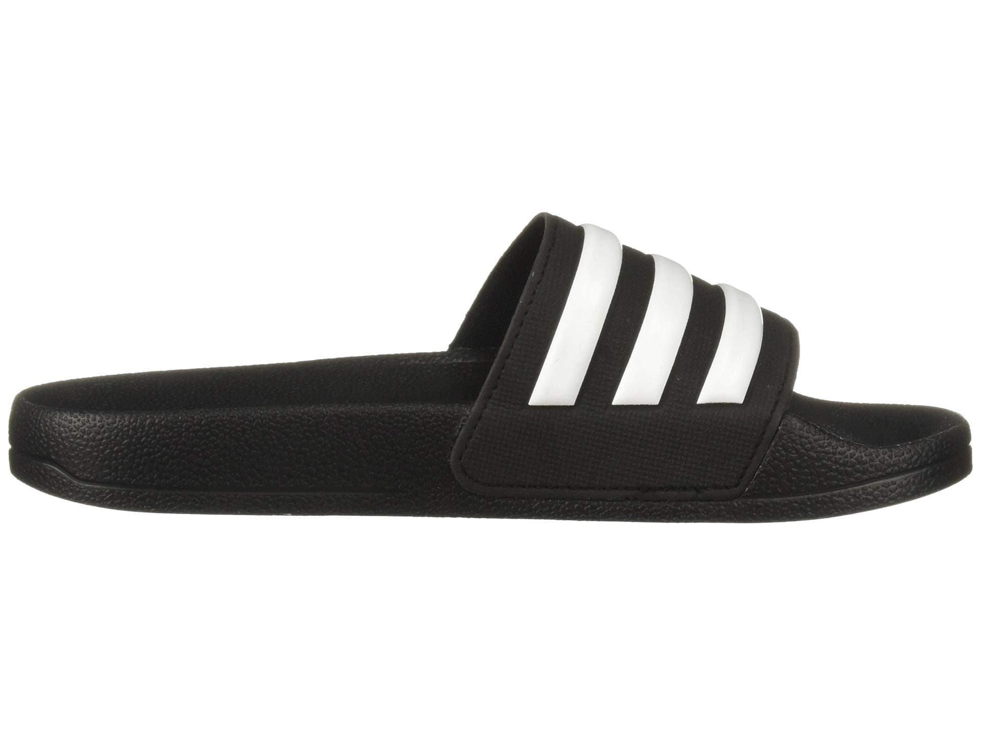 adidas Kids Adilette Shower Slide (Toddler/Little Kid/Big Kid) — vista 3